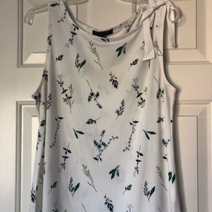 Banana Republic Tank. Size M